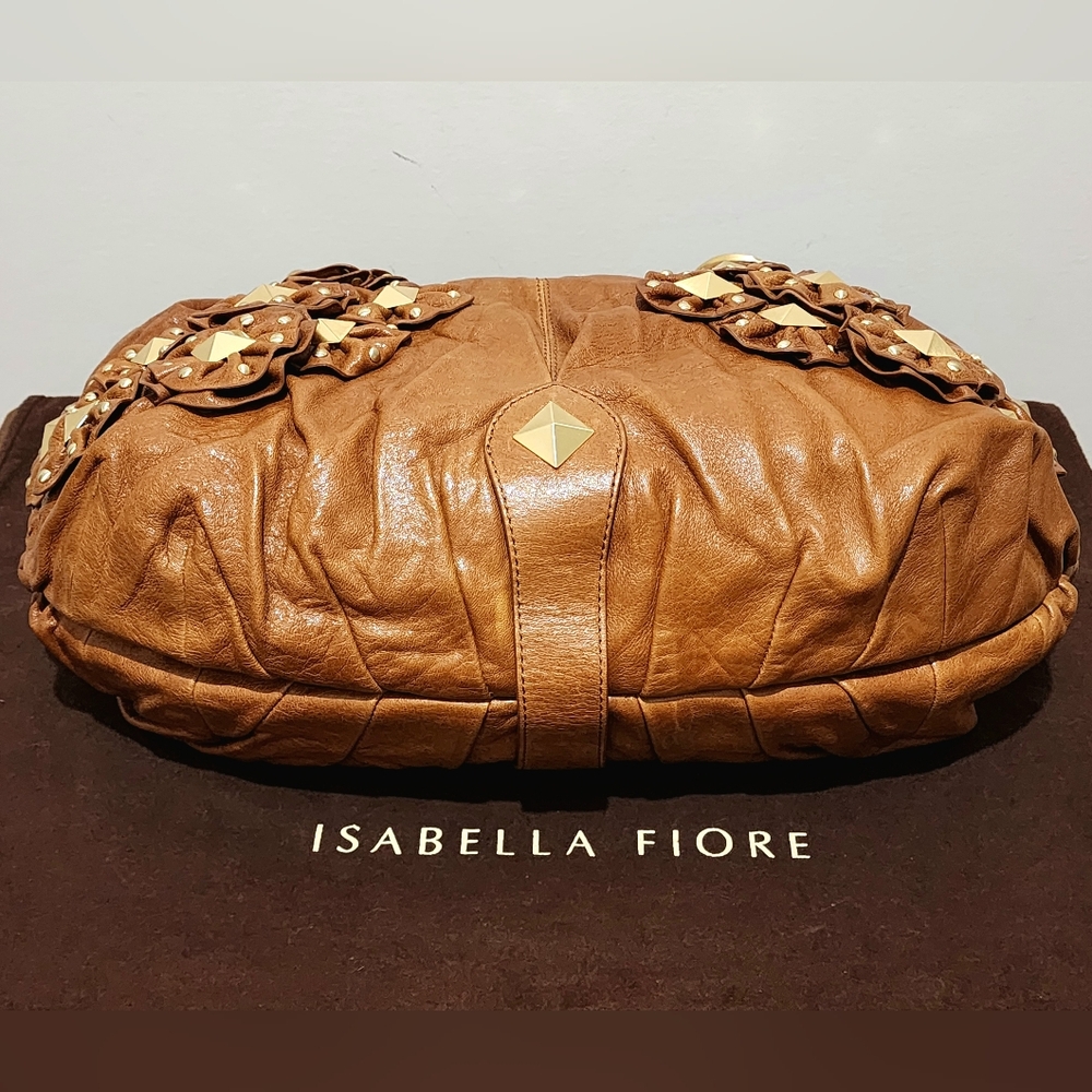 Isabella Fiore Brown Shoulder Bag with Gold Accents - Picture 6 of 9